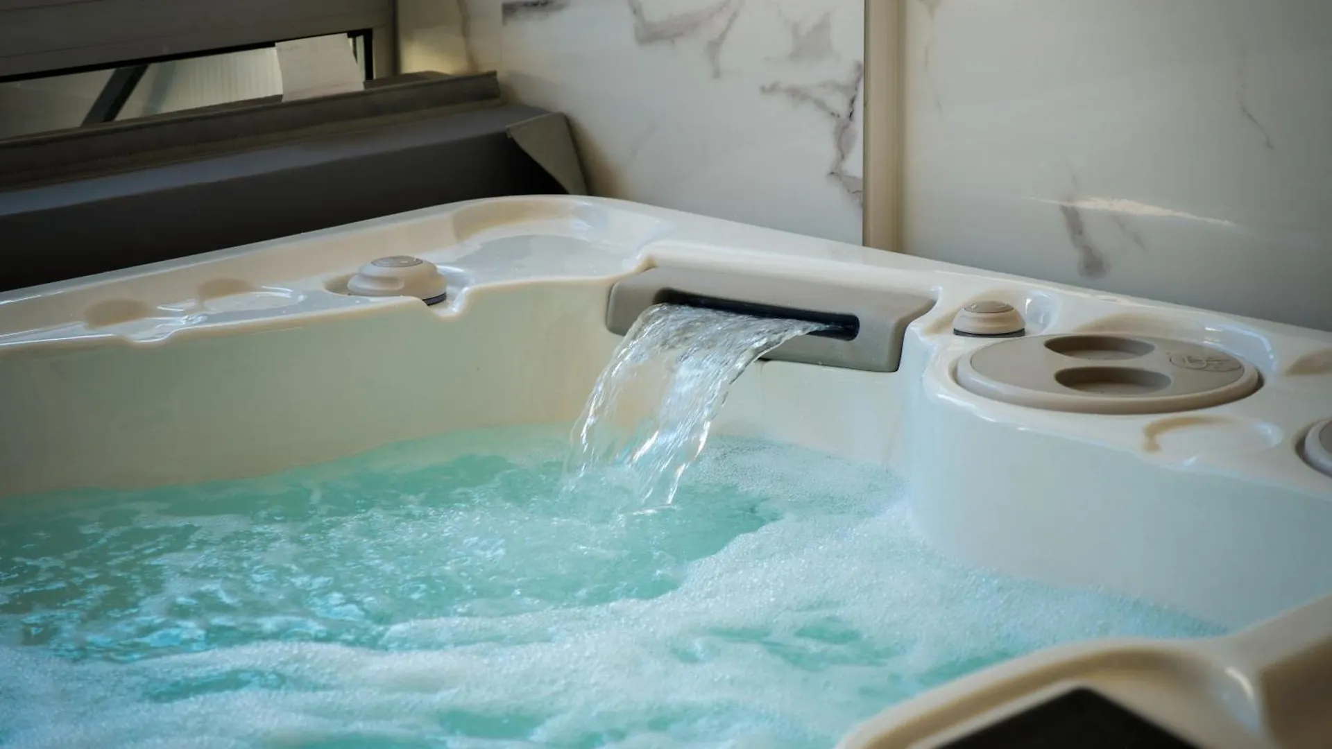 Villa Bono Jacuzzi & Spa سا لُرون دو فار شقة سا لُرون دو فار